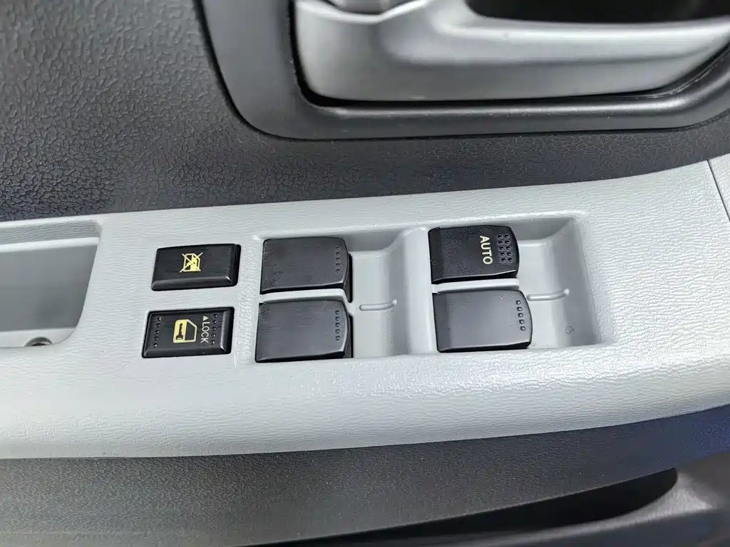 Фото 9 - Suzuki Alto