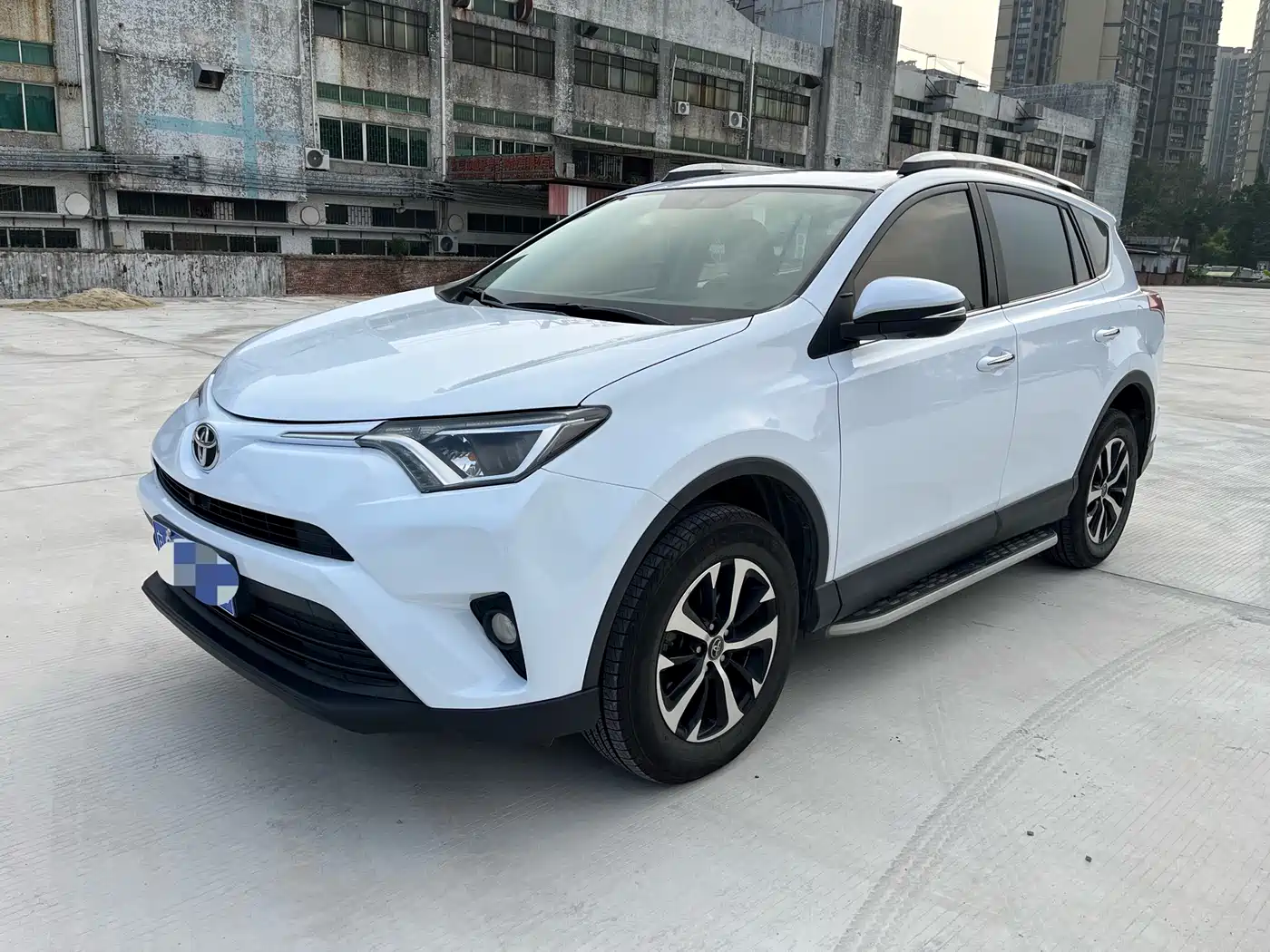 Toyota RAV4 Rongfang 2016 2.0L CVT 2WD Trend (China V)