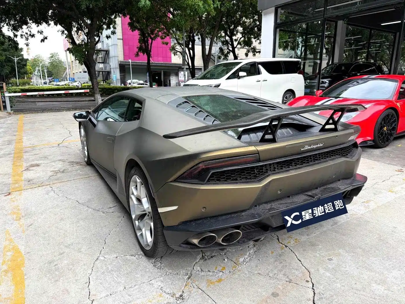 Lamborghini Huracán 2016 LP 600-4 Limited Edition фото 3
