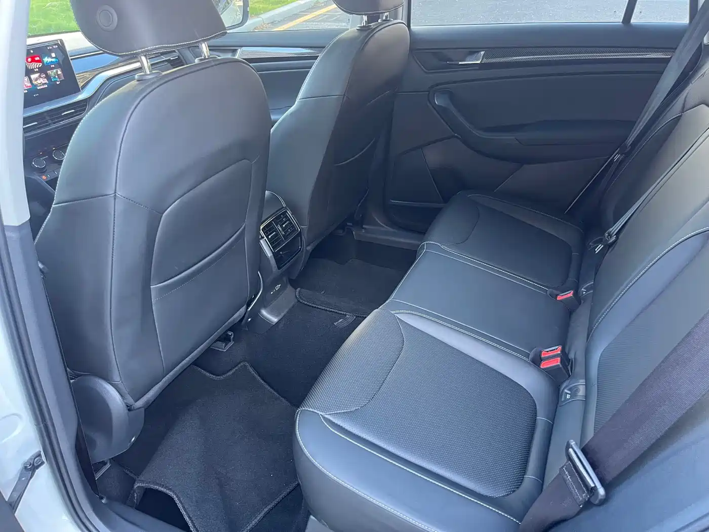 Škoda Kodiaq 2024 TSI330 5-Seat Front-Wheel Drive Power Edition фото 6