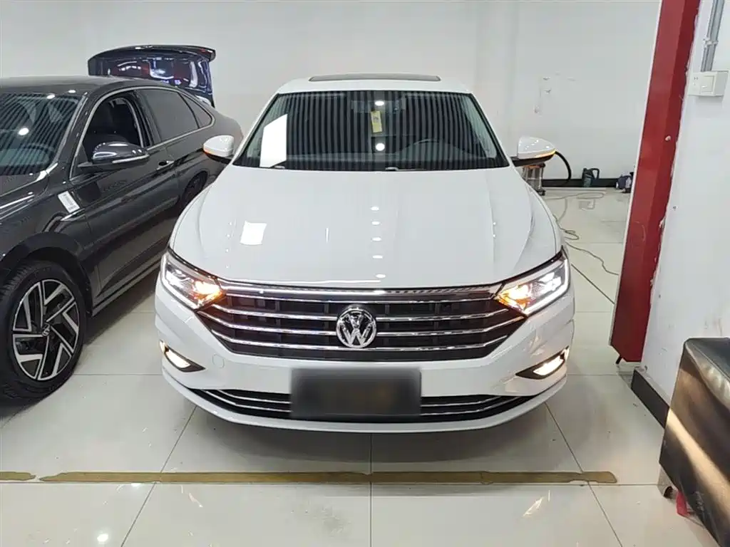 Volkswagen Sagitar 2022 280TSI DSG Surpassing Edition фото 3