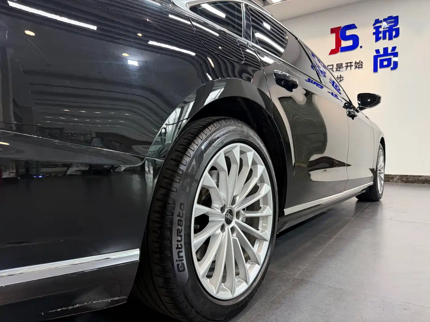 Audi A8 2021 A8L 50 TFSI quattro Comfort фото 14