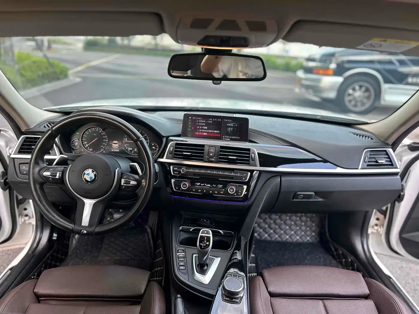BMW 3 Series 2019 320Li M Sport Package фото 5