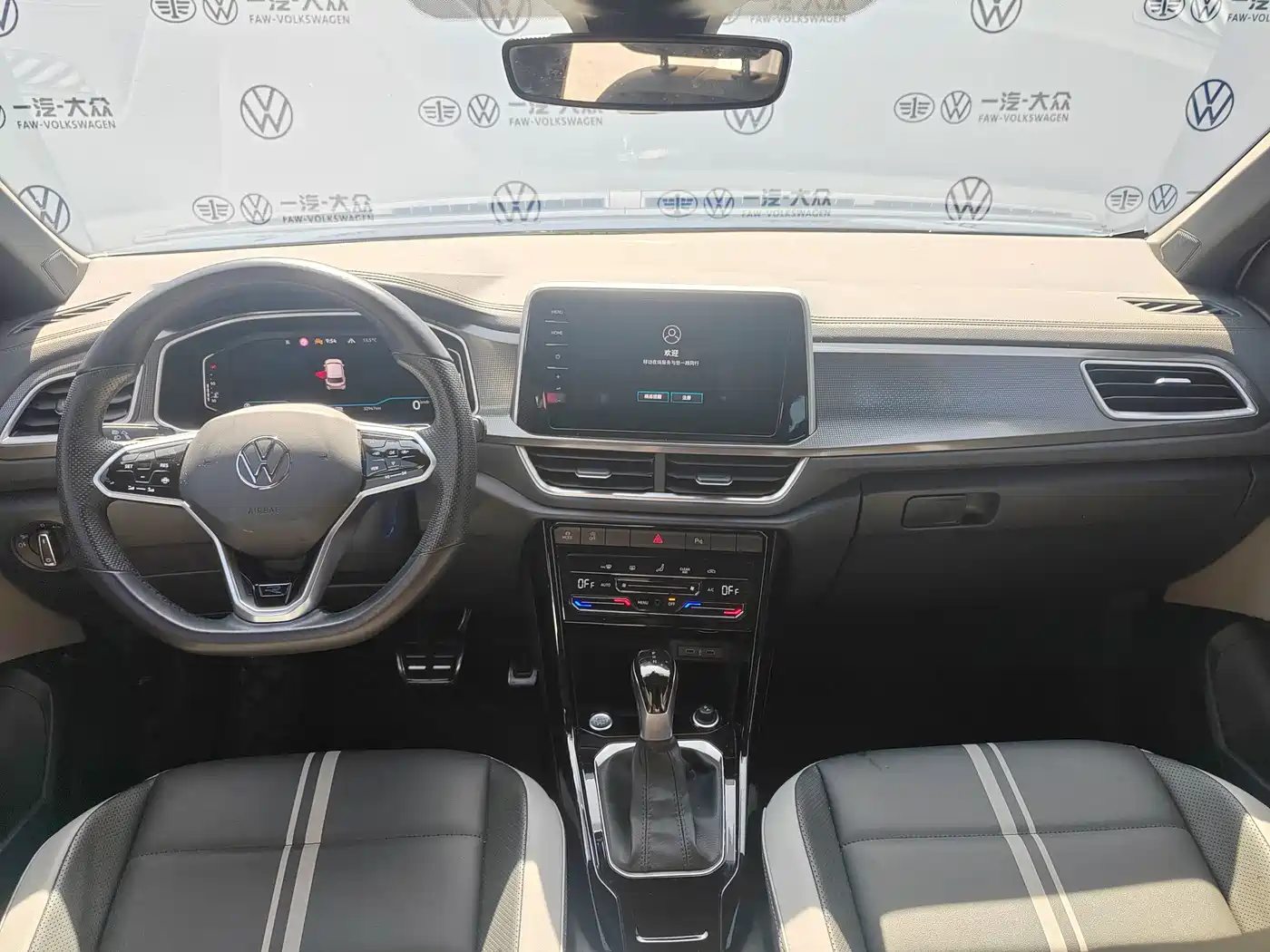 Volkswagen T-ROC 2023 300TSI DSG 2WD Dawn Edition фото 6