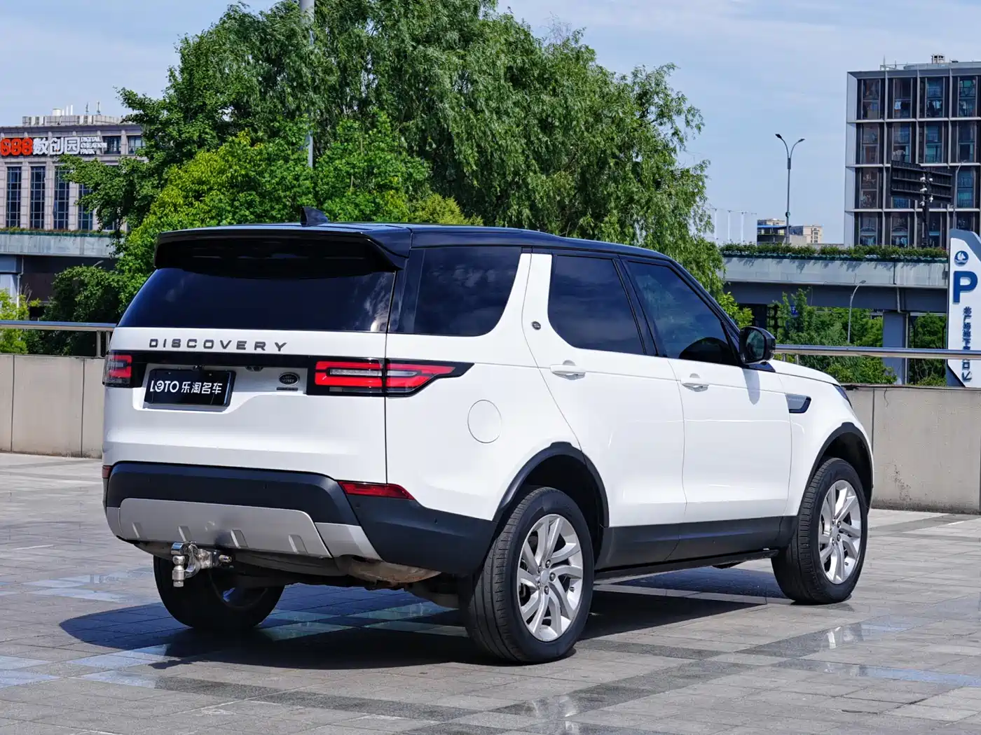 Land Rover Discovery 2018 3.0 SC V6 HSE фото 4