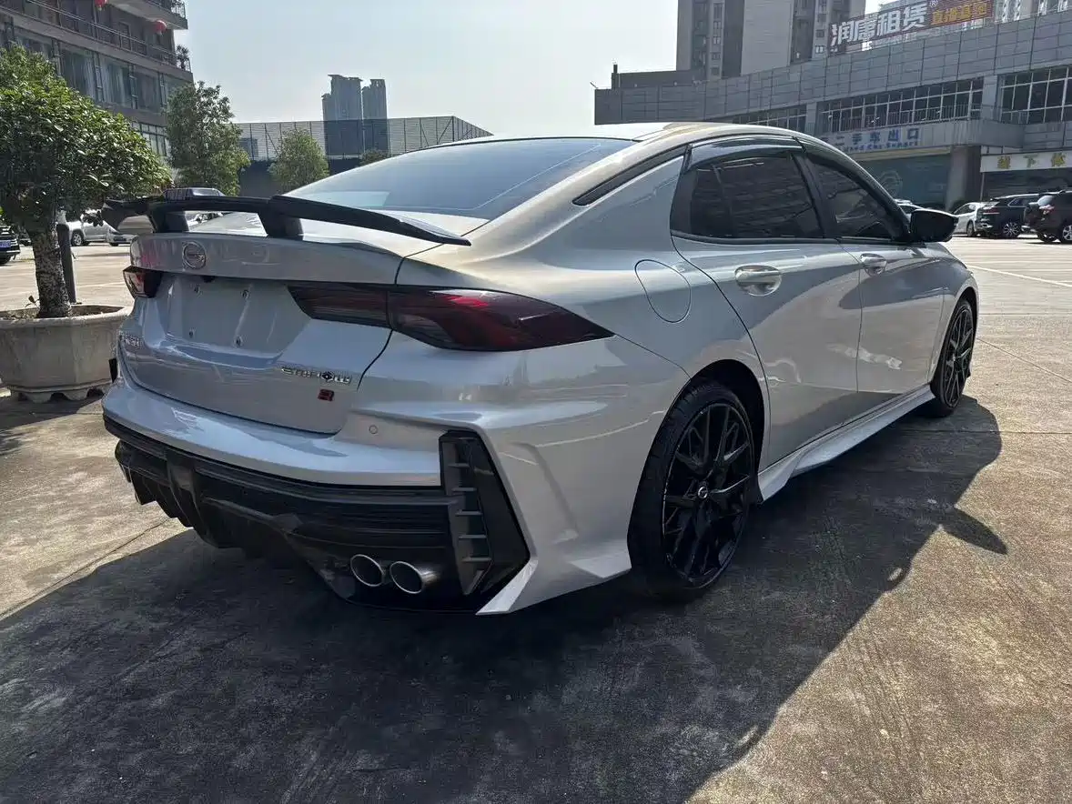 GAC Trumpchi Trumpchi Emkoo 2024 2023 400T Auto R MAX
