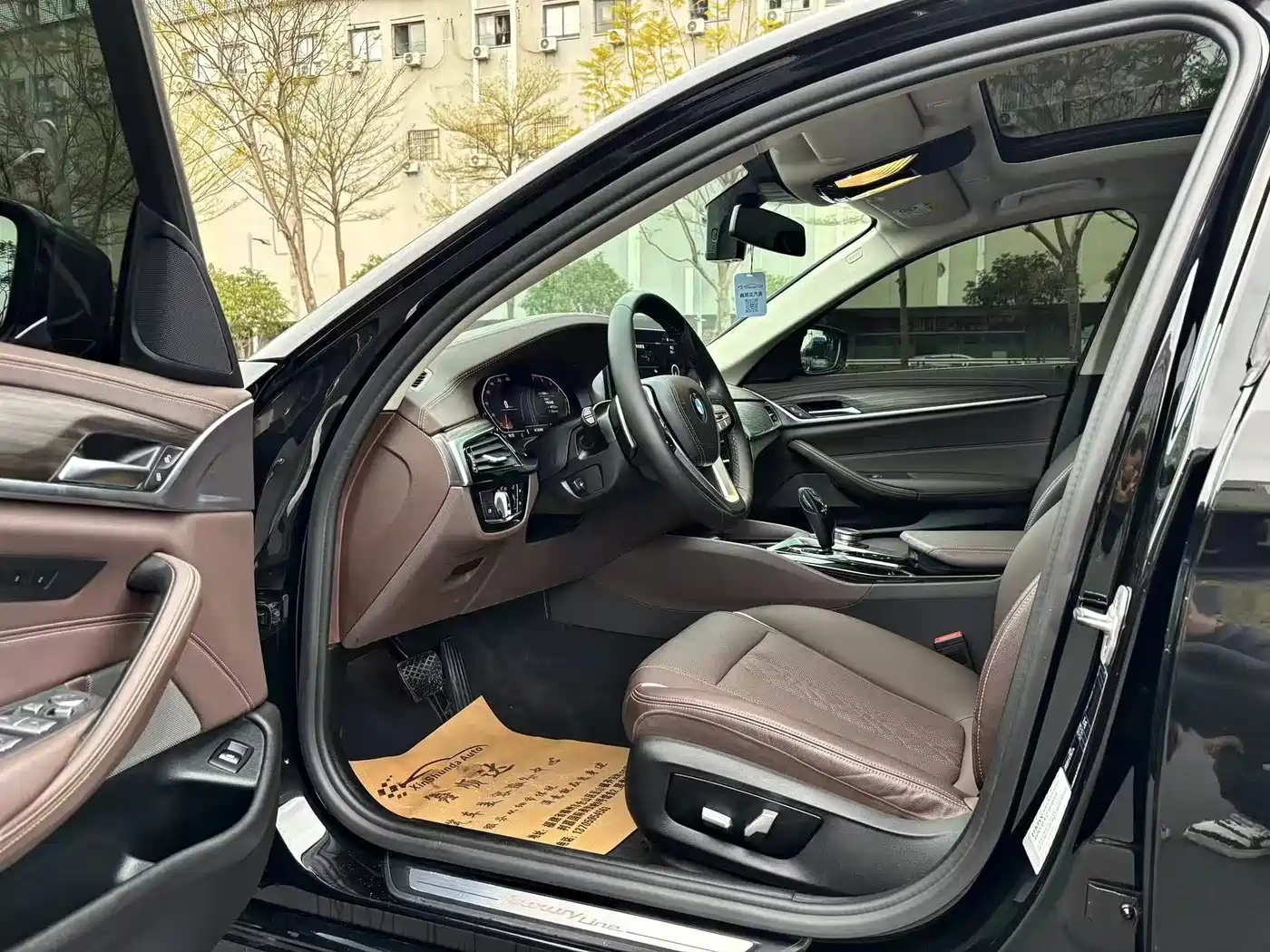 BMW 5 Series 2021 530Li Leading Luxury Package фото 8