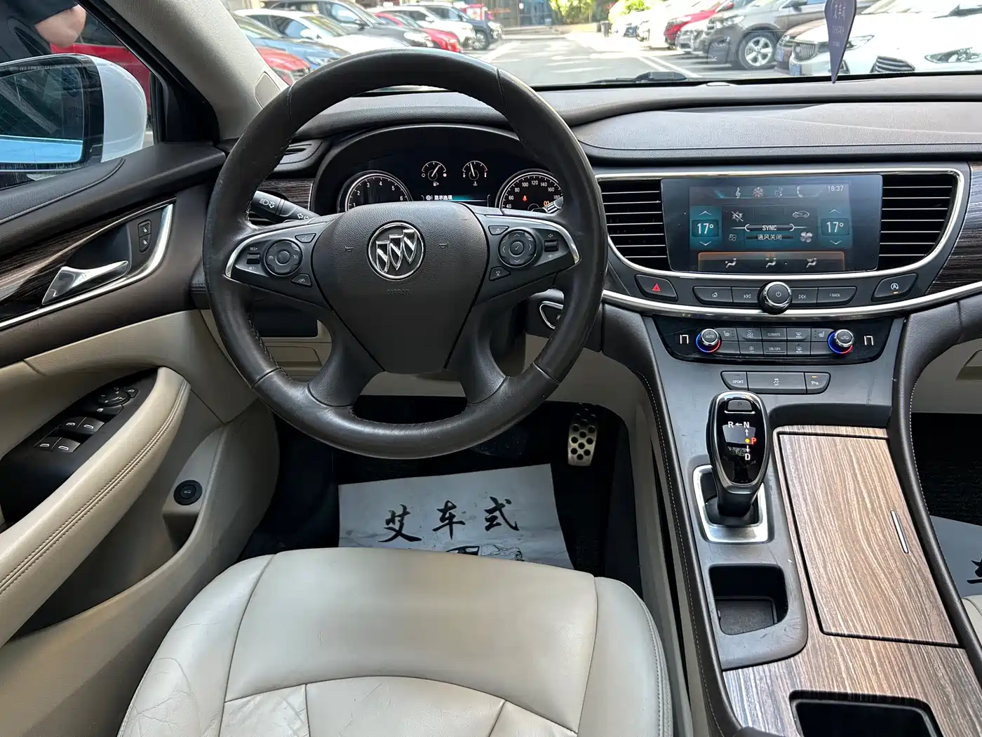 Buick LaCrosse 2016 Facelift 20T Leading фото 11