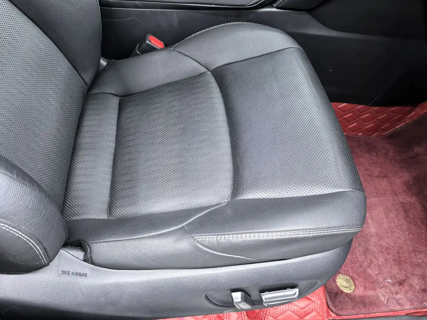 Toyota Venza 2022 Dual Engine 2.5L CVT 2WD Premium фото 18