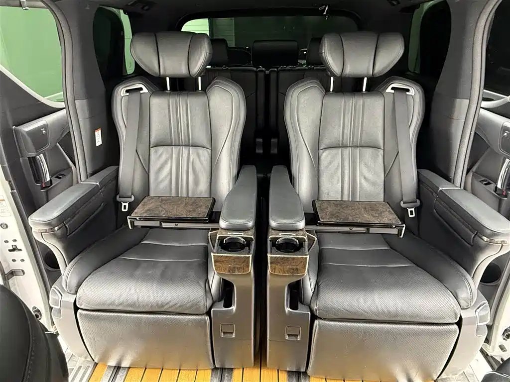 Toyota Alphard 2021 Hybrid 2.5L Premium фото 22