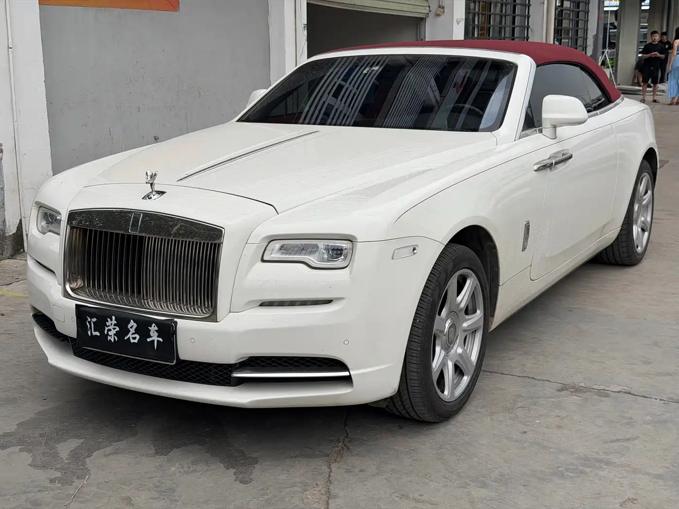 Rolls-Royce Dawn 2017 2018 6.6T Standard