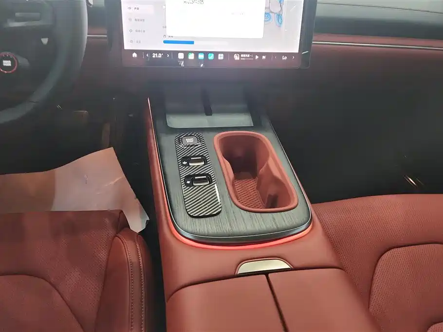 Xiaomi Auto Xiaomi SU7 2024 RWD Standard Founder's Edition фото 16
