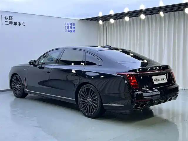 Hongqi H9 2025 3.0T 4WD Qi Ling Private Style Edition 4-seater — фото 4