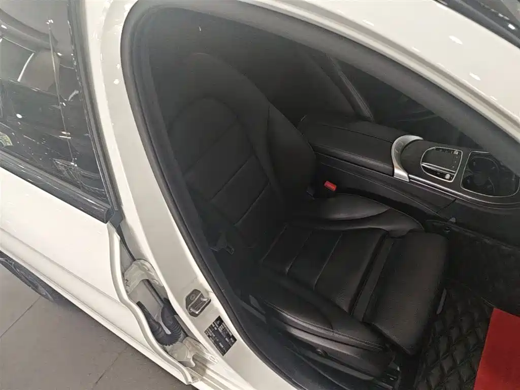 Mercedes-Benz C-Class 2021 C 260 L Sport Starry Exclusive Edition фото 25