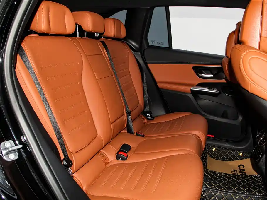 Mercedes-Benz GLC 2026 GLC 260 L 4MATIC Classic Edition фото 30