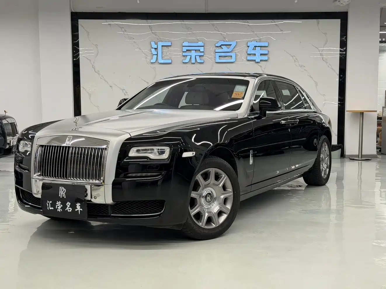 Фото 1 - Rolls-Royce Ghost