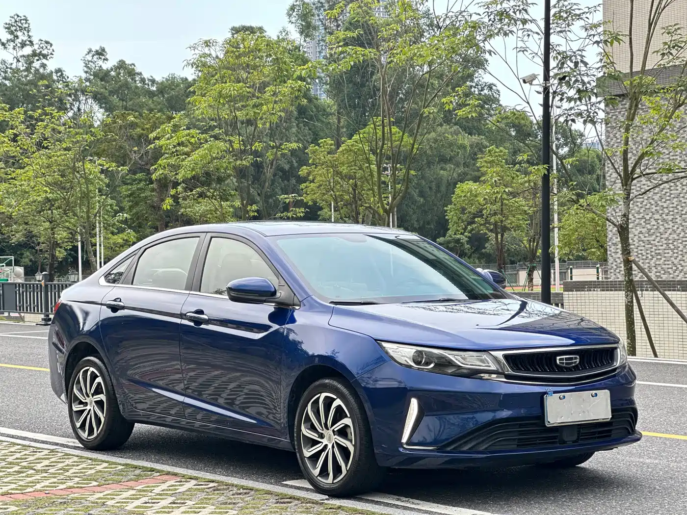 Фото 3 - Geely Emgrand GL