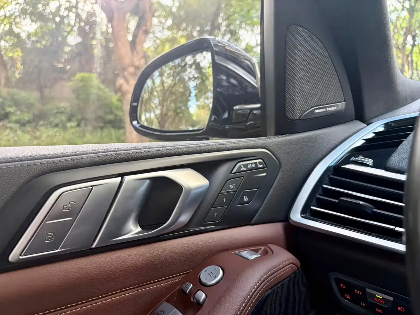 BMW X7 2019 xDrive40i Leading Luxury Package фото 12
