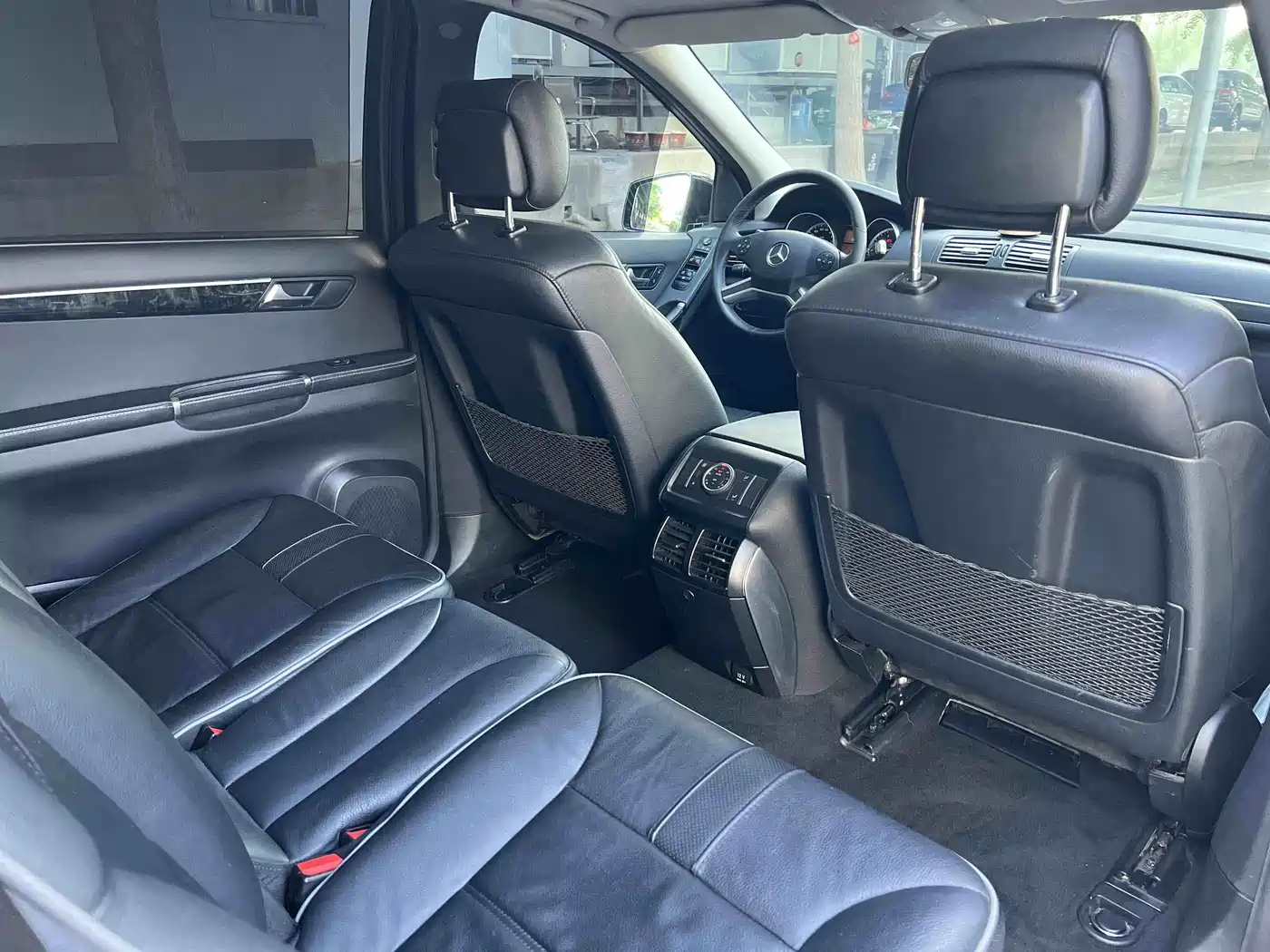 Mercedes-Benz R-Class 2017 R 320 4MATIC Business Collector's Edition фото 19