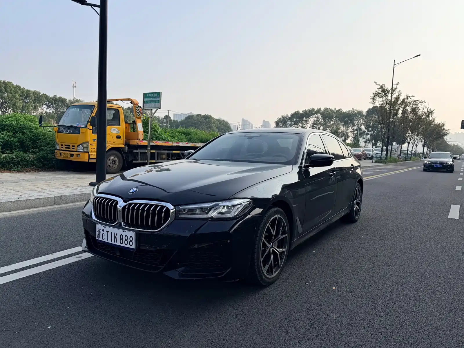 Фото 1 - BMW 5 Series