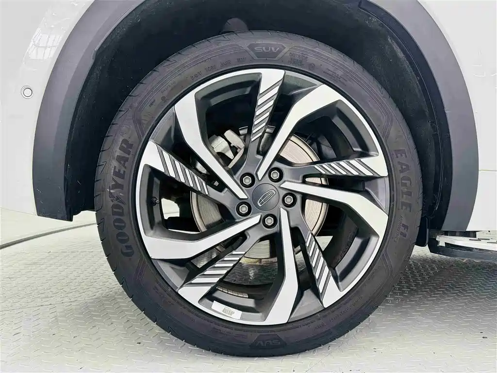 GEELY AUTOMOBILE XINGYUE L