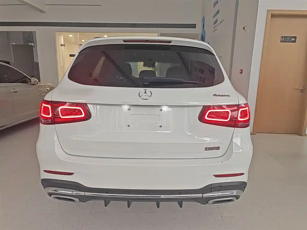 Mercedes-Benz GLC 2020 Facelift GLC 300 L 4MATIC Dynamic фото 6