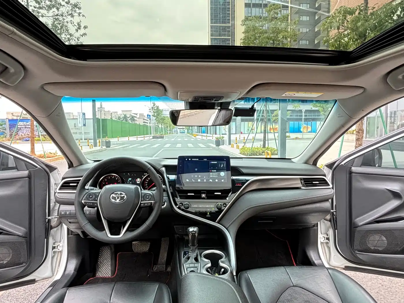Toyota Camry 2021 2.0S Sporty Edition фото 13