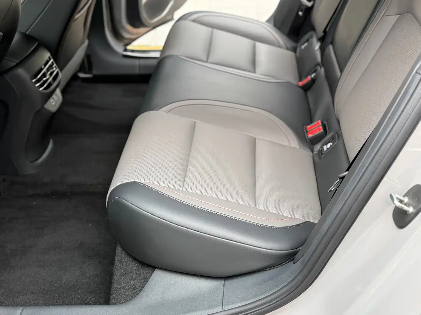 Hongqi EH7 2025 2025 690 Smart Selection Edition