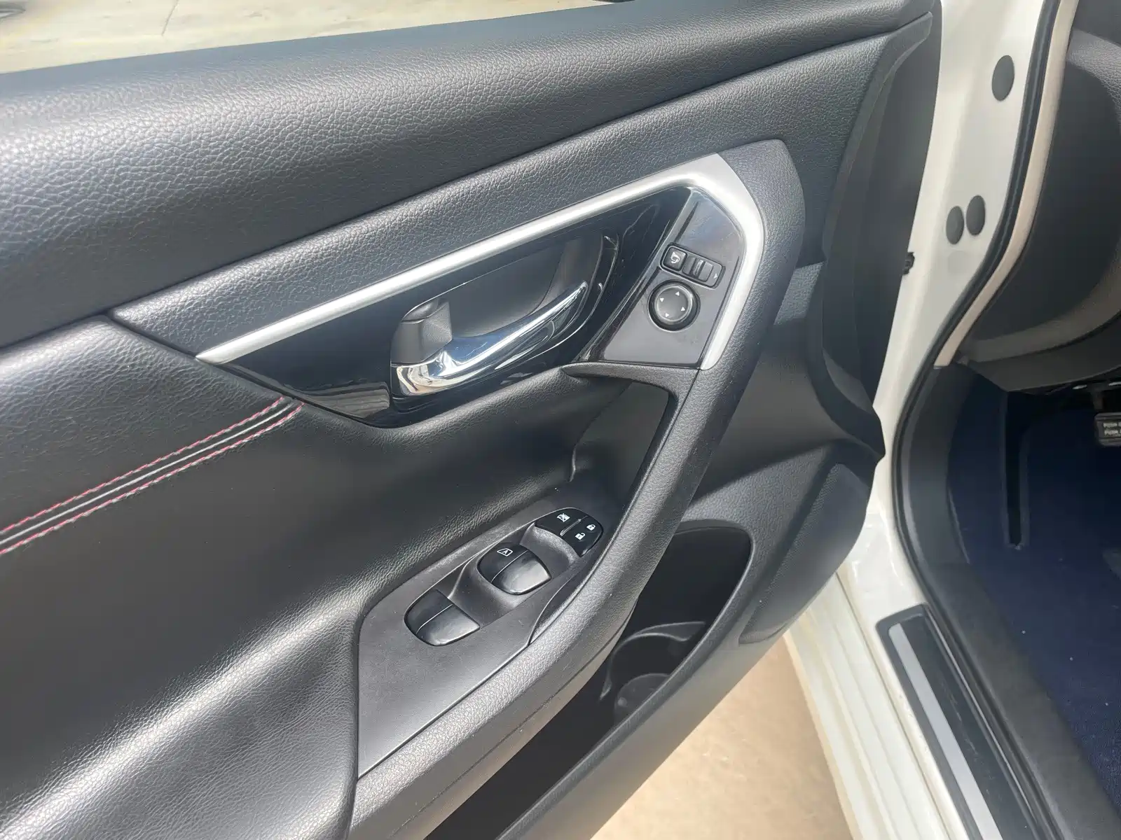 Фото 8 - Nissan Teana