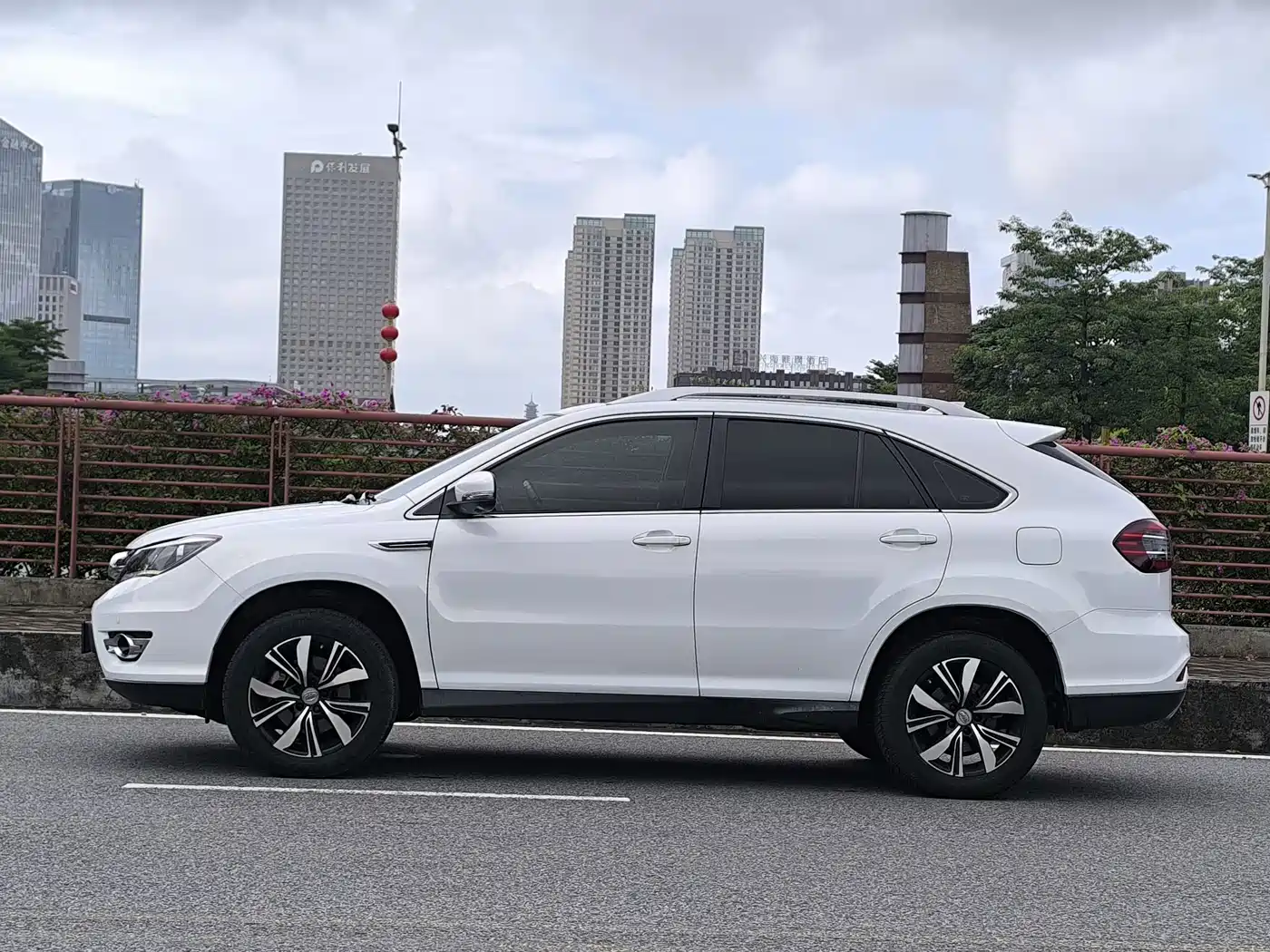 BYD S7 2018 2017 2.0T Auto Luxury