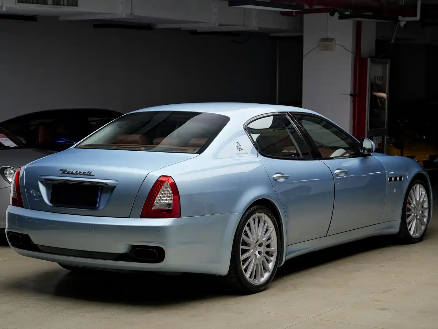 Maserati Quattroporte 2010 4.7L Sport Edition фото 12
