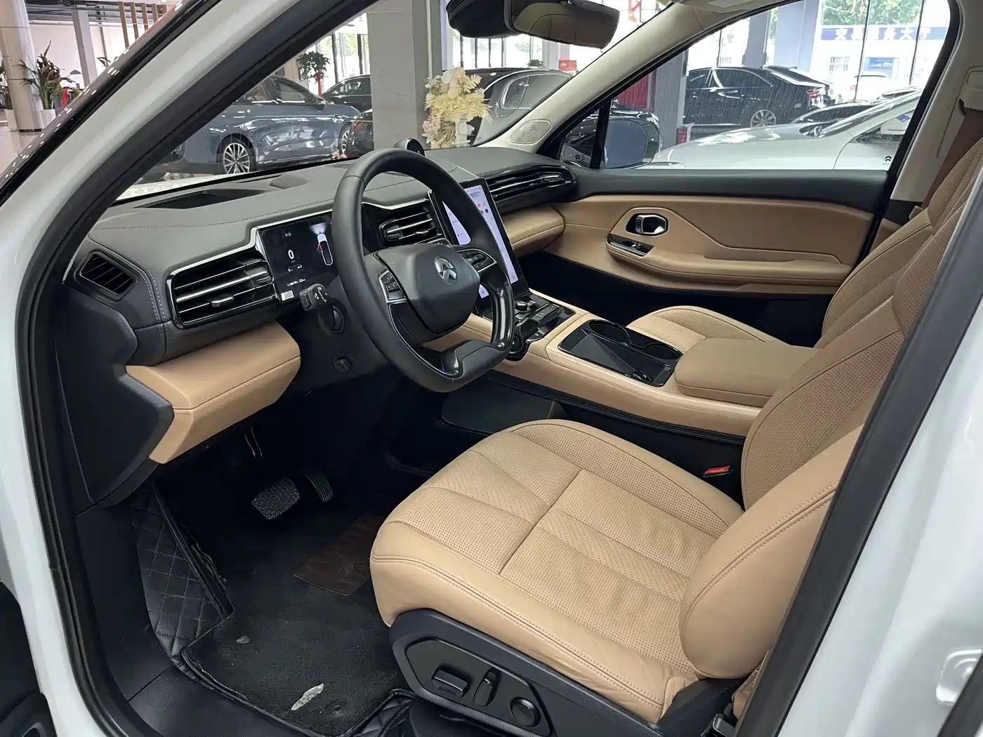 NIO ES8 2018 2018 Founder Edition