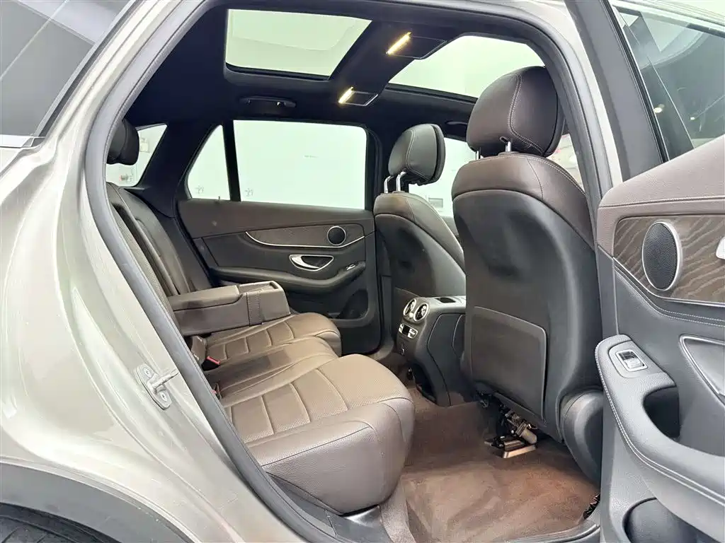 Mercedes-Benz GLC 2020 Facelift GLC 300 L 4MATIC Dynamic фото 19