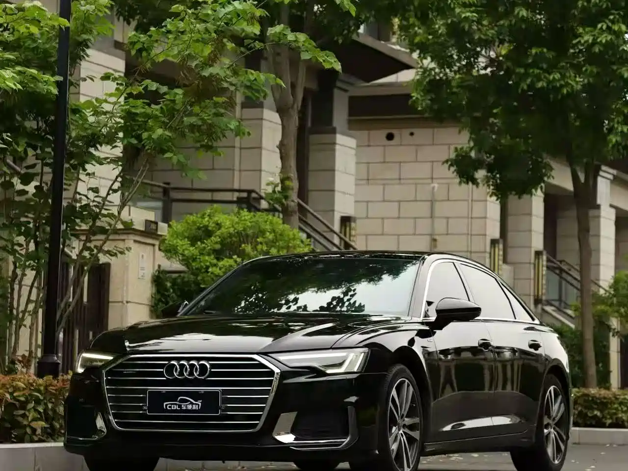 Audi A6L 2019 40 TFSI Luxury Dynamic фото 9