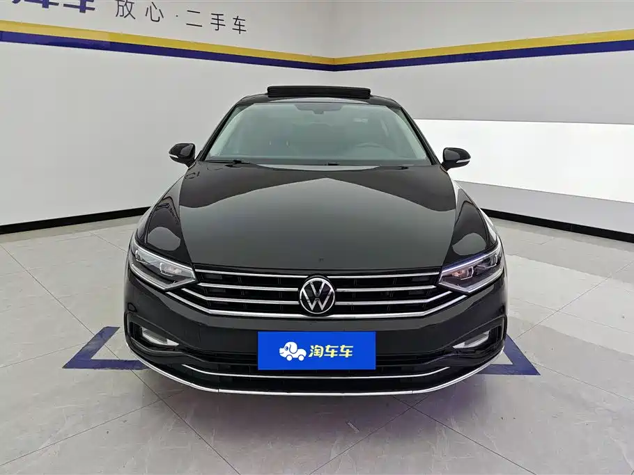 Volkswagen Magotan 2020 330TSI DSG Luxury фото 2