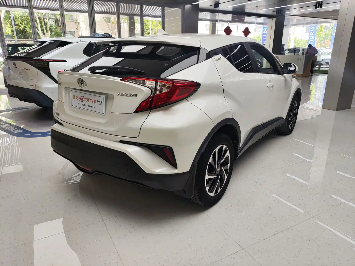 Toyota IZOA 2018 2.0L Speed Edition China VI фото 18