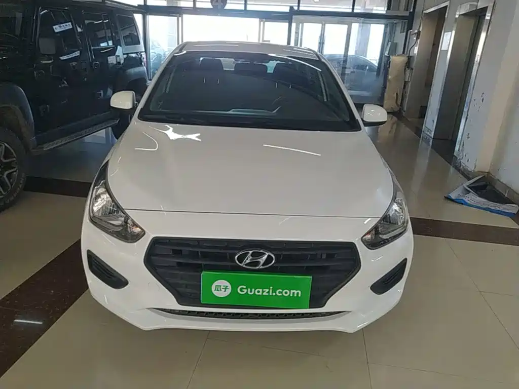 Hyundai Verna 2019 2017 1.4L Manual Renewal Edition China VI