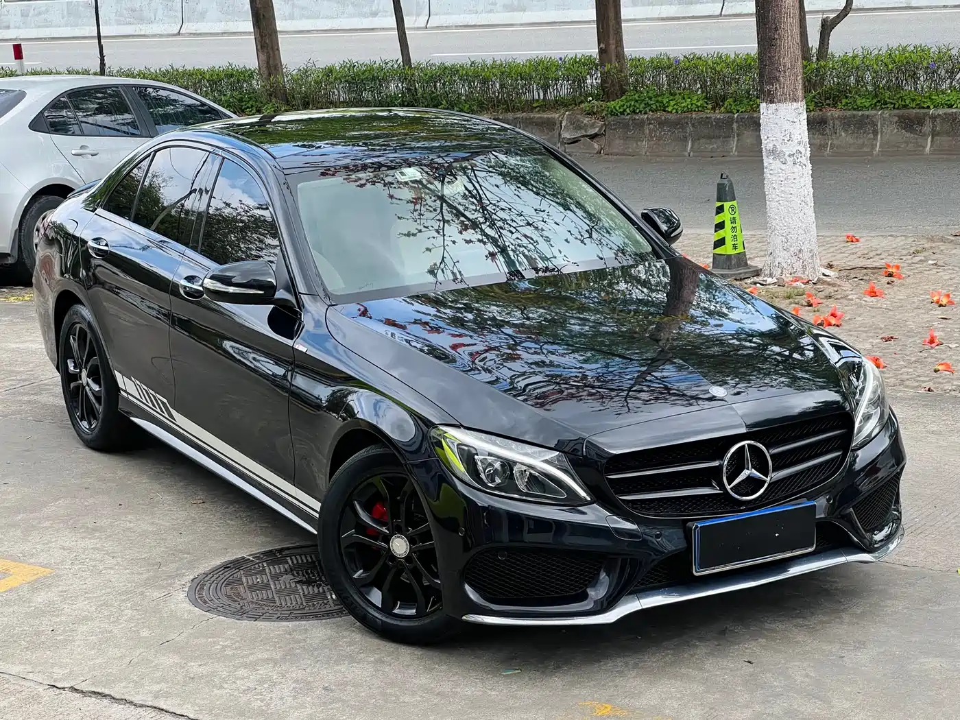 Mercedes-Benz C-Class 2015 C 200 L Sport фото 3