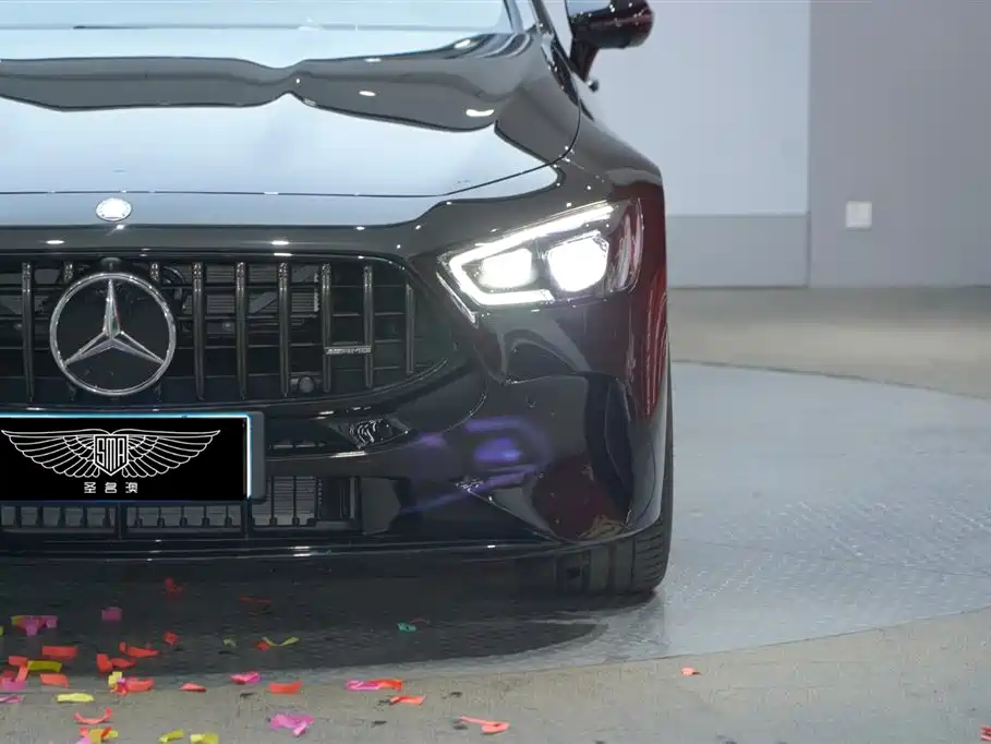 MERCEDES-BENZ AMG GT