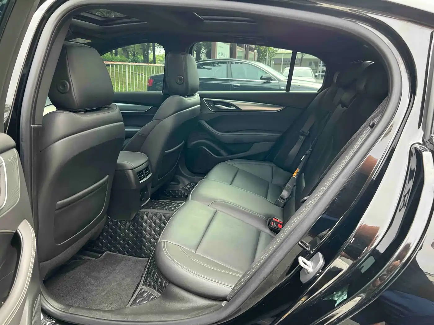 Cadillac CT5 2024 28T Luxury Model Pro фото 12