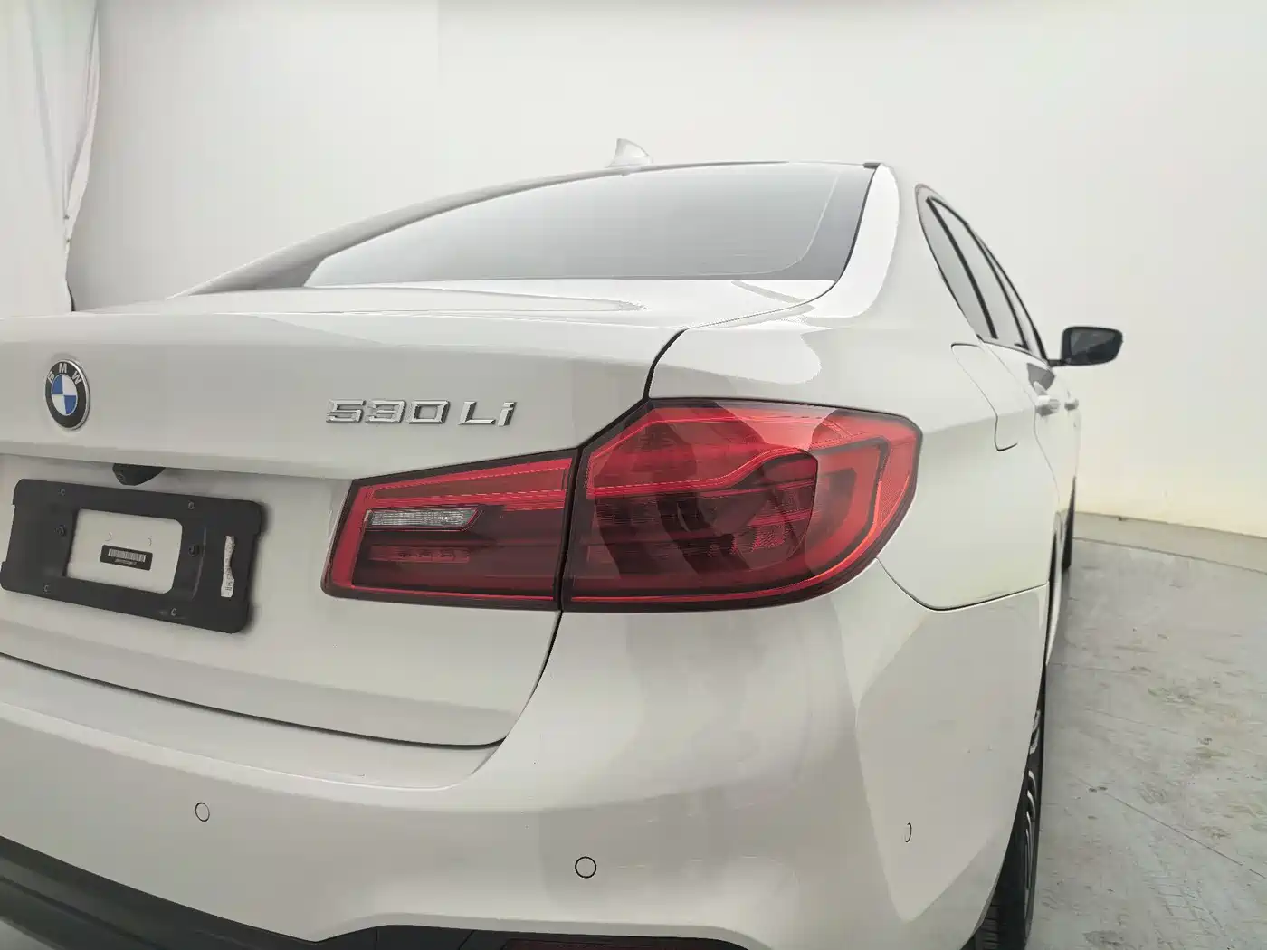 BMW 5 Series 2018 530Li Premium M Sport Package фото 11