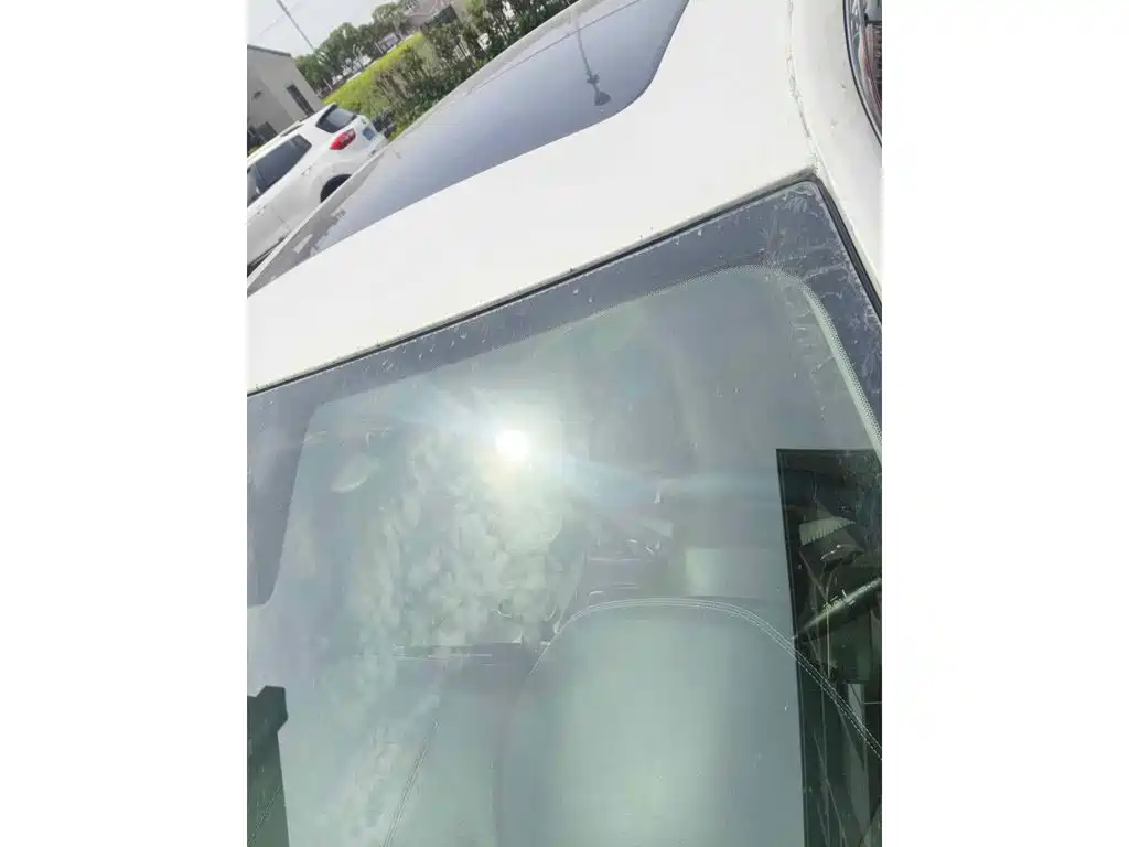 Chrysler 300C (Import) 2016 2016 3.0L Beyond Edition