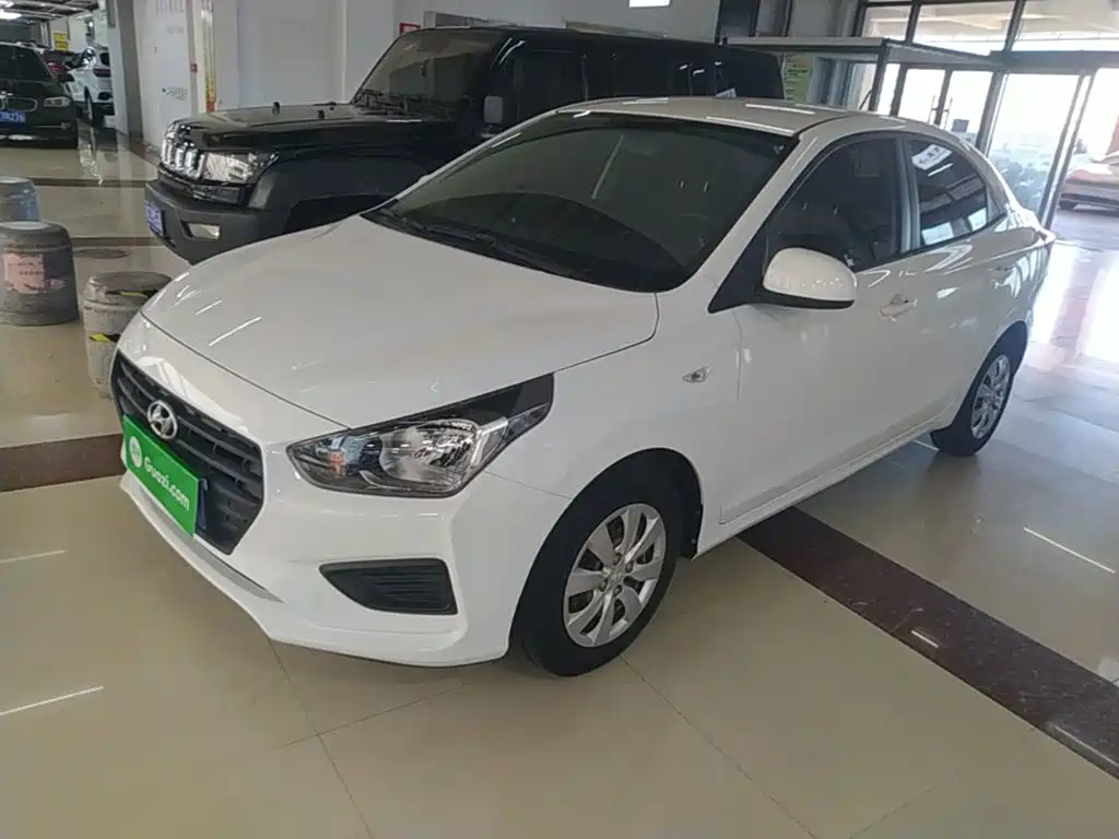 Hyundai Verna 2019 2017 1.4L Manual Renewal Edition China VI