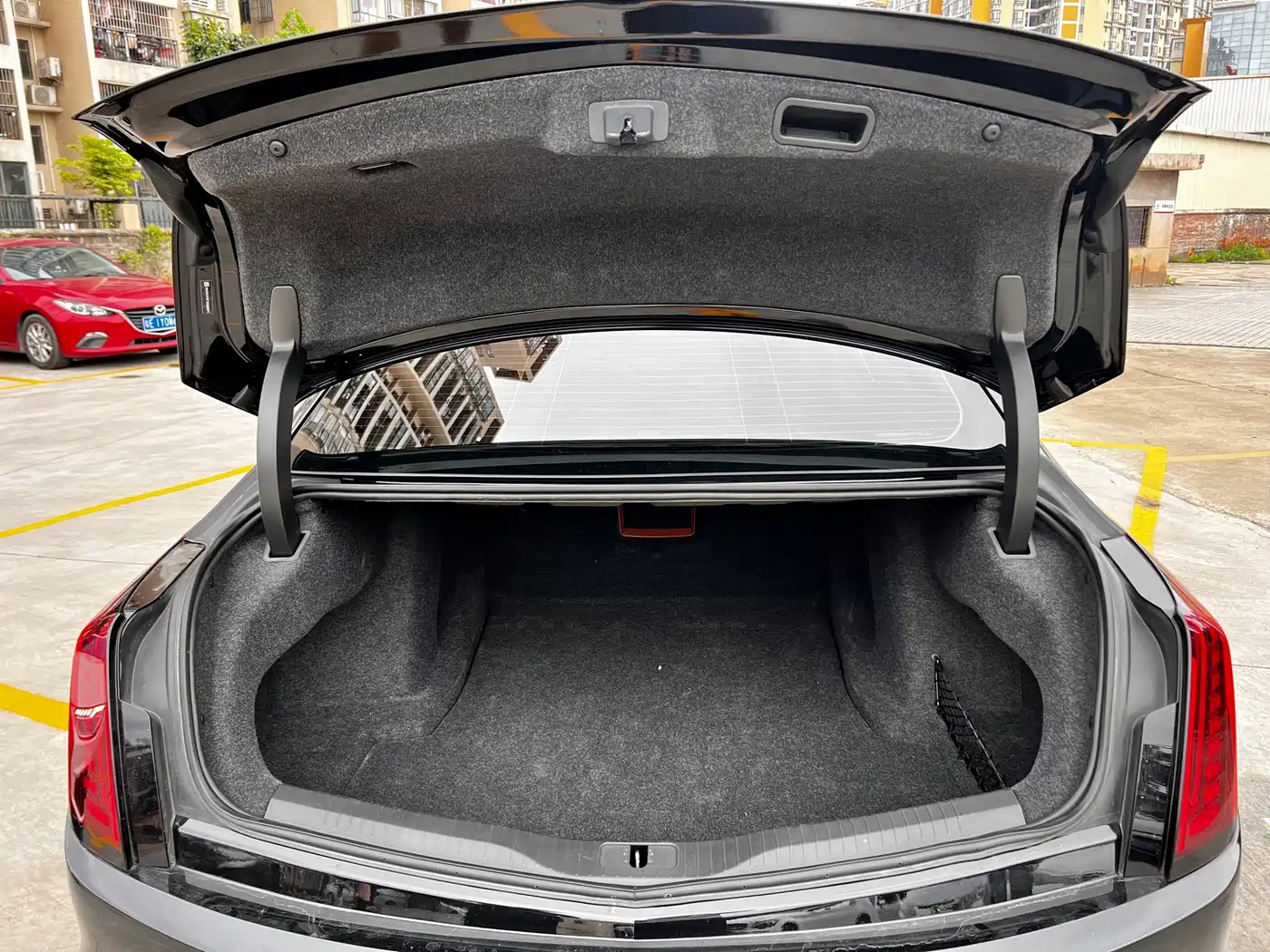 Cadillac CT6 2019 28T Luxury Model фото 17