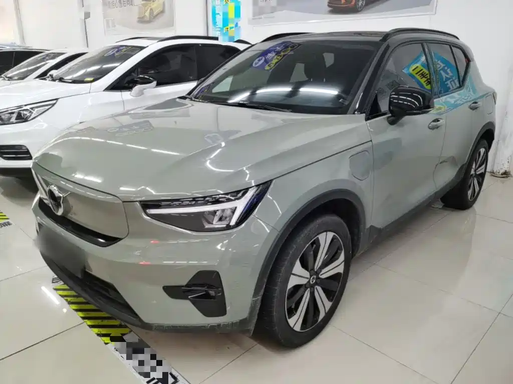 Volvo XC40 New Energy 2023 — пригон из Китая