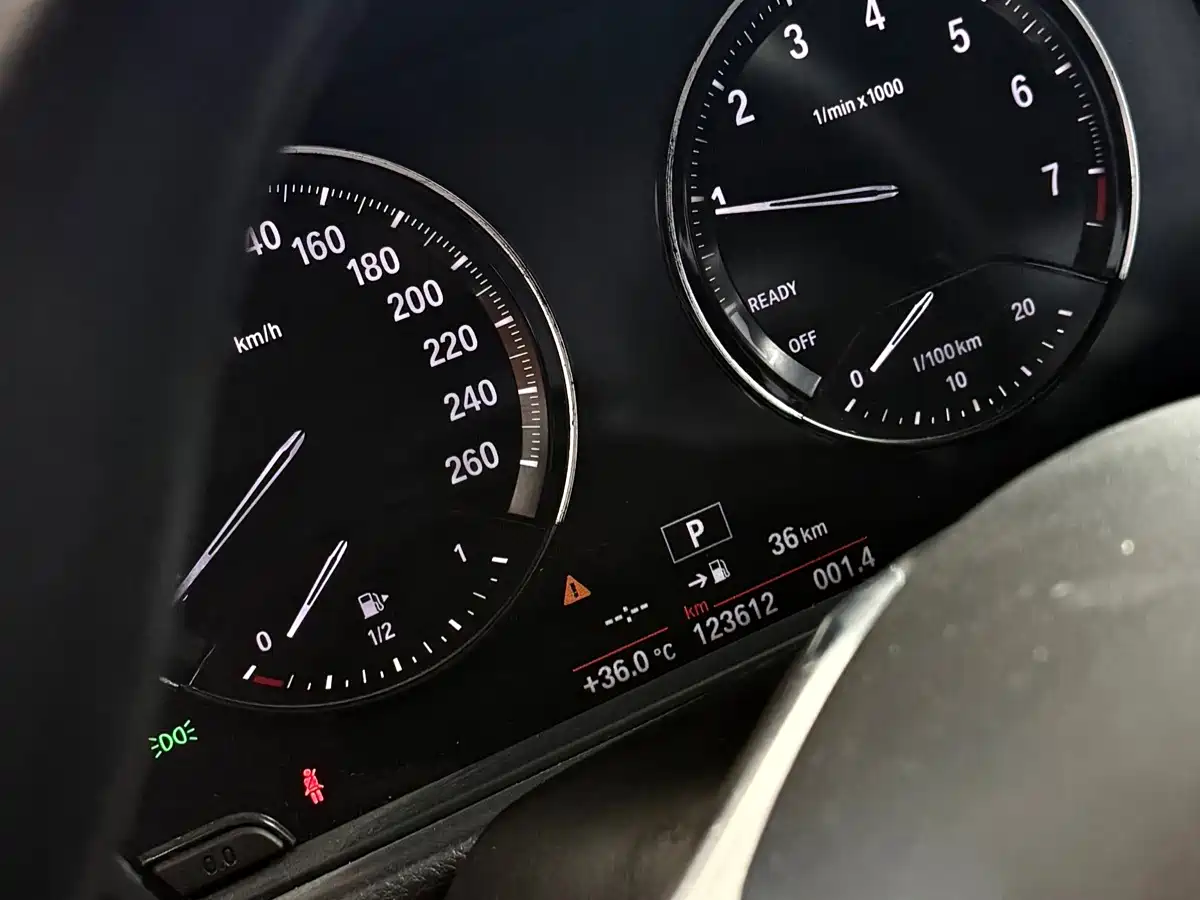 BMW 1 Series 2017 2017 118i Sport