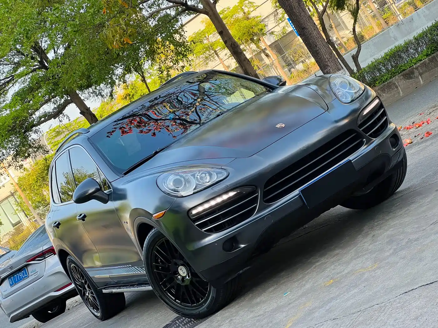 Porsche Cayenne фото 4