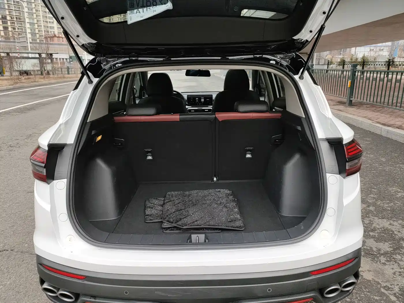 GEELY AUTOMOBILE BINYUE