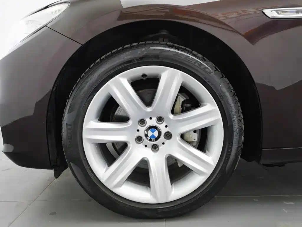 BMW BMW 5 Series GT 2015 535i xDrive 17