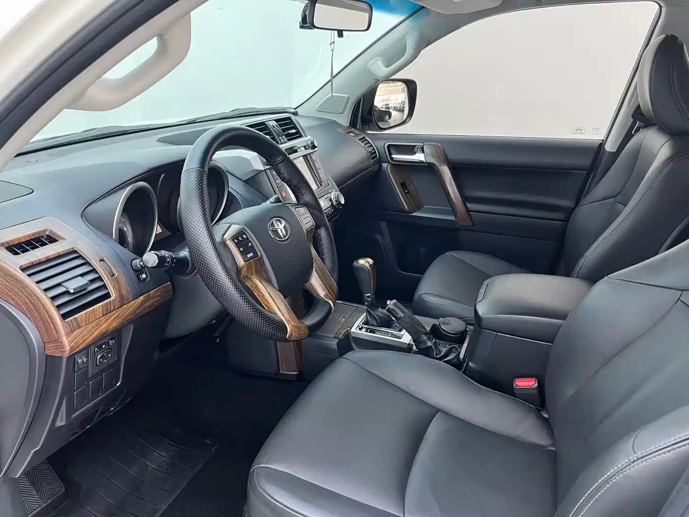 Toyota Prado 2016 2.7L Auto Standard Edition фото 7